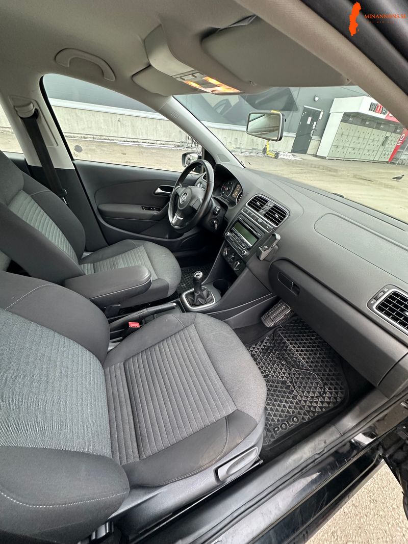 volkswagen-polo-5-dorrar-16-tdi-dpf-manuell-90hk-2011