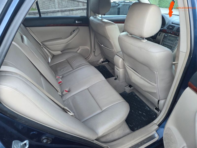 toyota-toyota-avensis-20-vvti