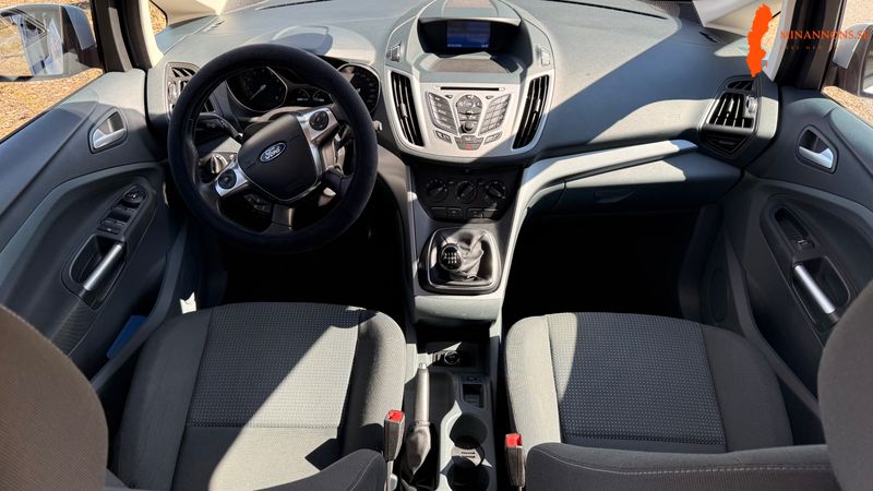 ford-grand-c-max-ecoboost-10-2013