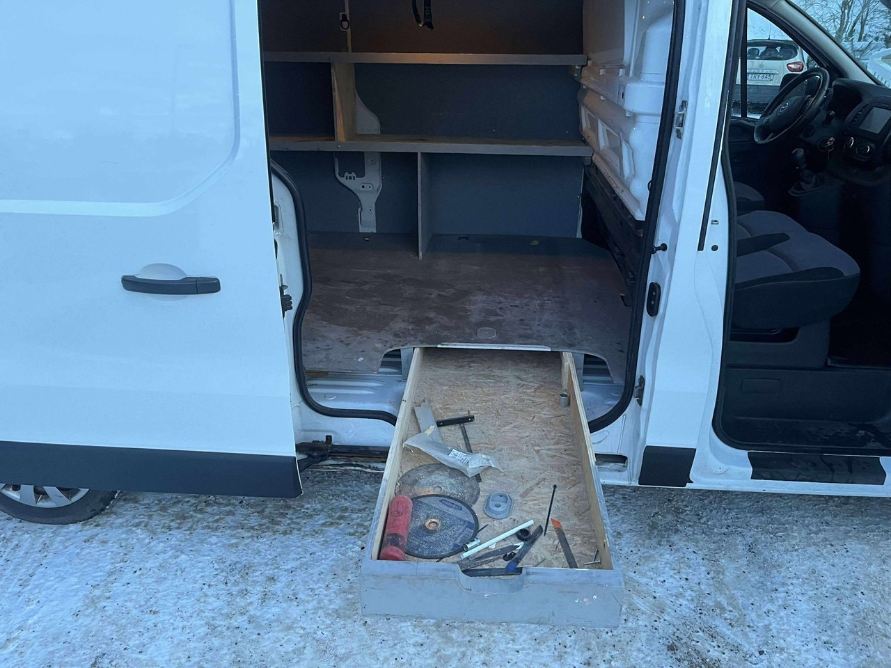 opel-vivaro-skapbil-29t-16-cdti