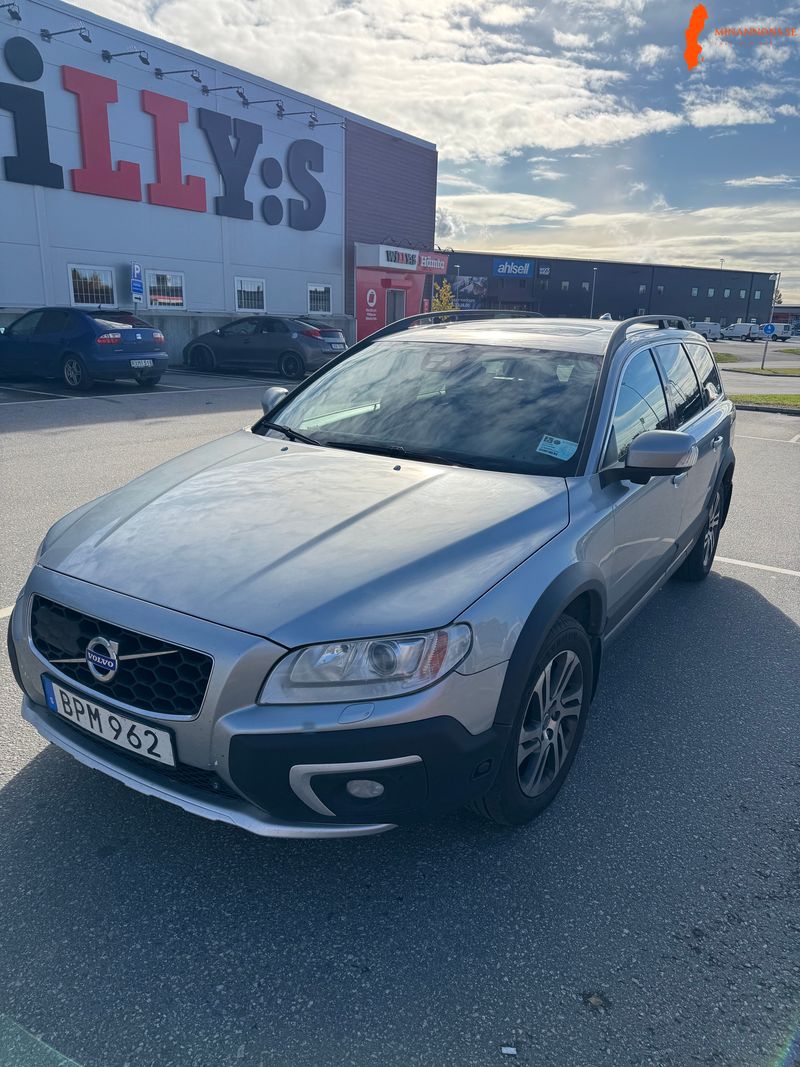 volvo-xc70-ii-d5-24-aut-awd
