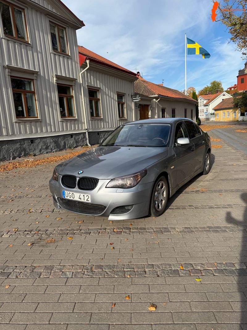 bmw-bmw-520i-sedan-520i-rwd