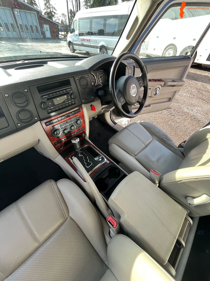 jeep-commander-30l-crd-epa-a-traktor