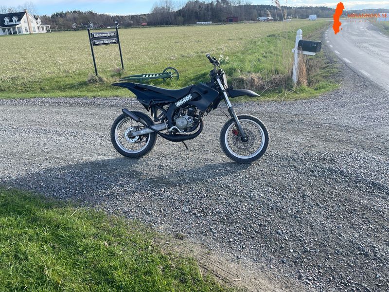 gilera-smt-50-derby-senda-extreme