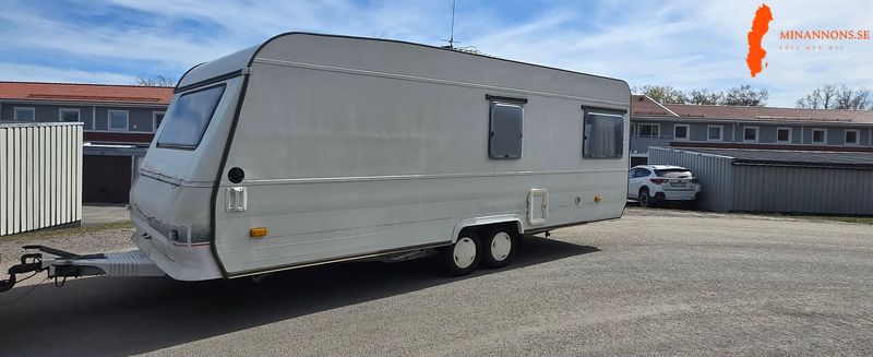 adria-forma-620-barnkammare-nybesiktigad1agare1990duschfortalt