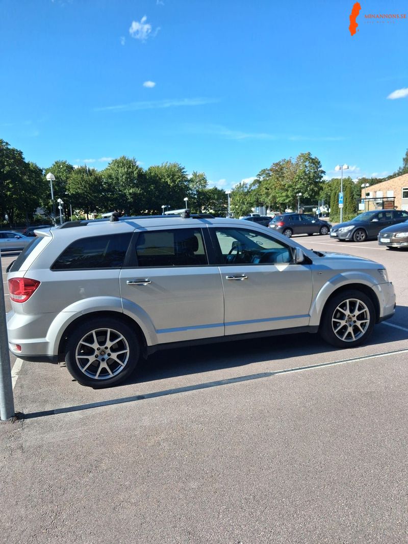 fiat-freemont-20-16v-awd