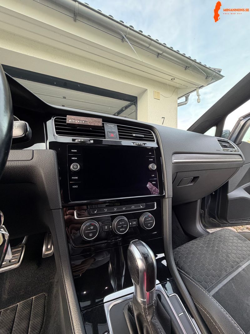 volkswagen-golf-20-tdi-scr-fwd