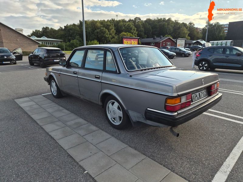 volvo-240-med-ac