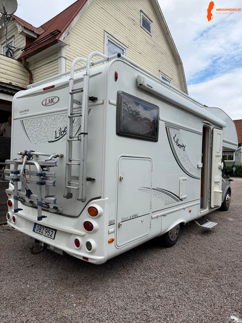 ford-transit-lmc