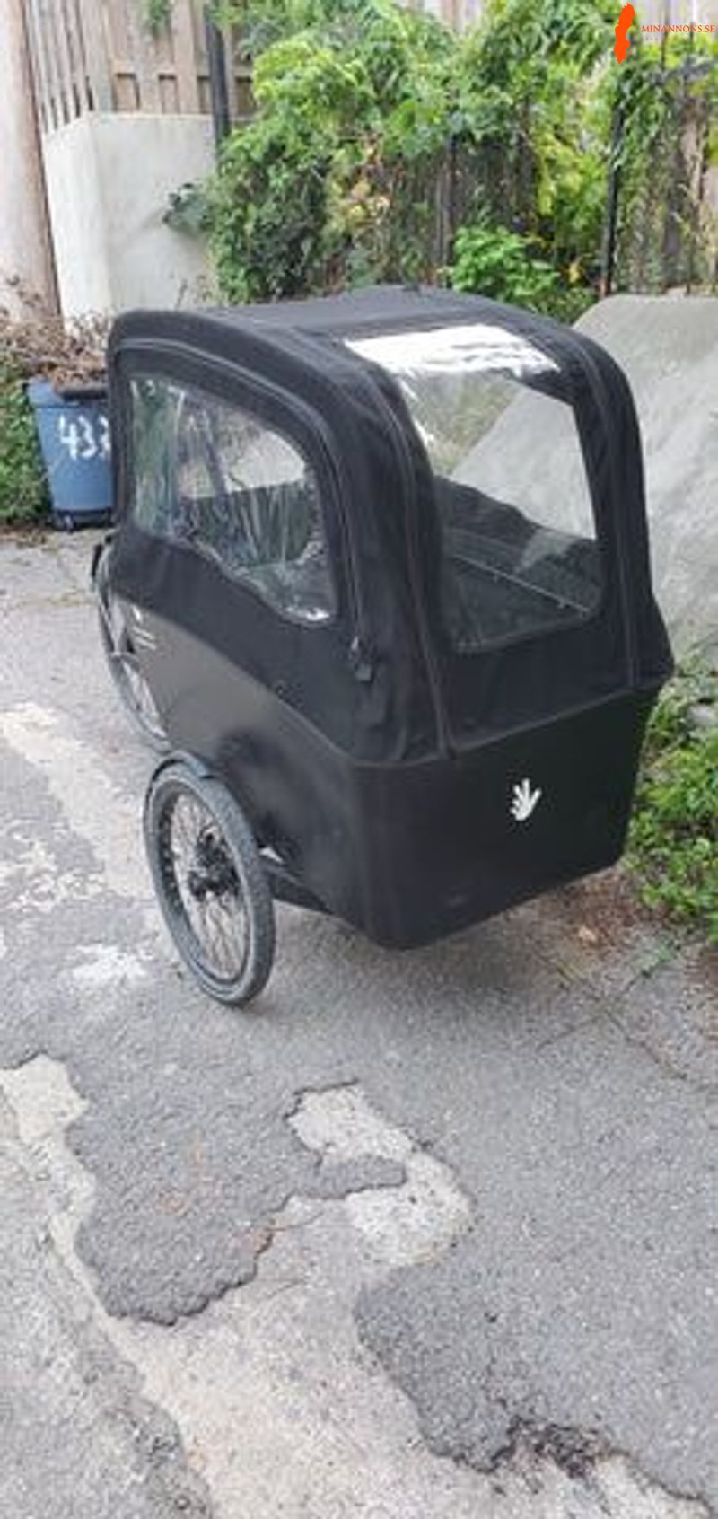 ladcyckel-triobike-med-mittmotor