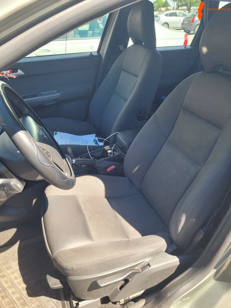 volvo-volvo-m-v50-18-16v-fwd