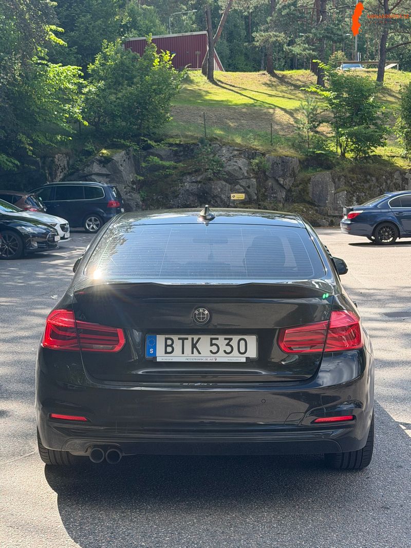 bmw-330e-iperformance-330e-iperformance-plug-in-hybrid-b