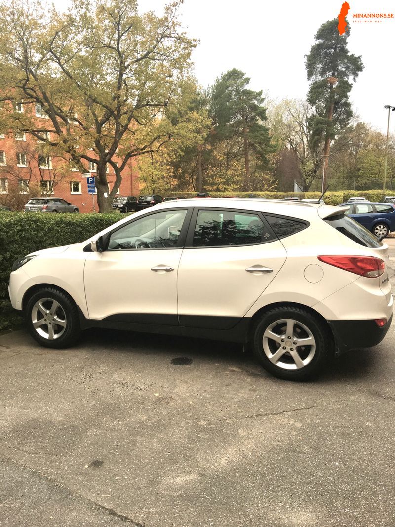 hyundai-ix35-diesel-2012-20cdri-184hkpremium-modell