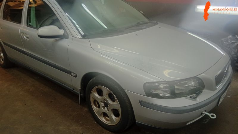 volvo-volvo-s-v70-24-20v-fwd