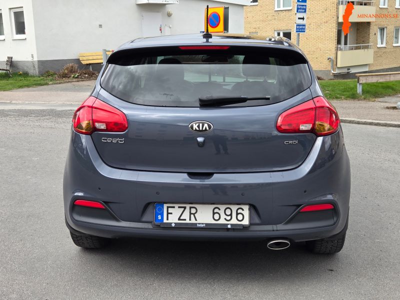 kia-ceed-16-crdi-automatisk