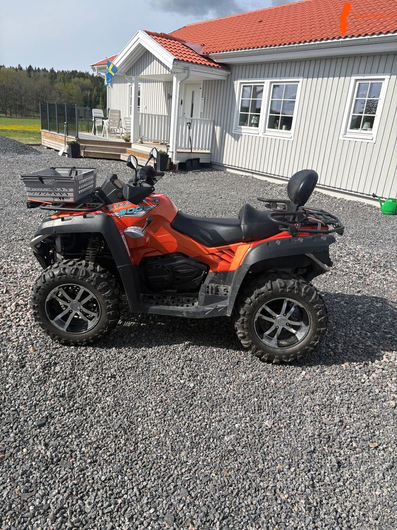 cf-moto-800