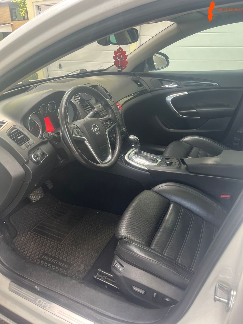 opel-insignia-sports-tourer-s-20-cdti-4x4