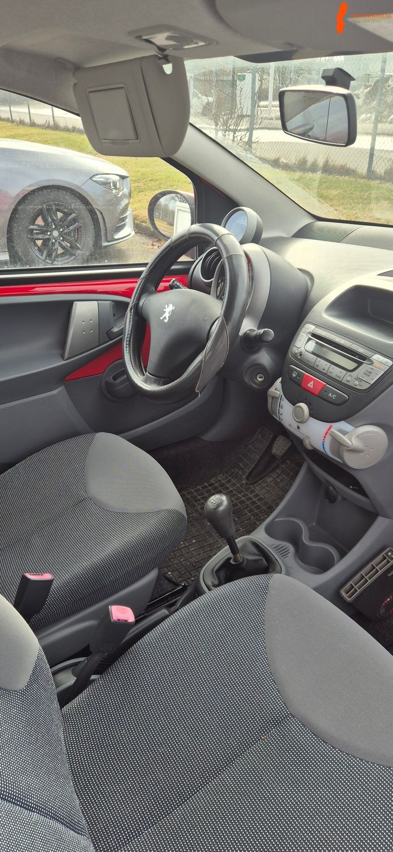 peugeot-107-5-door-10-manual-68hp-2009