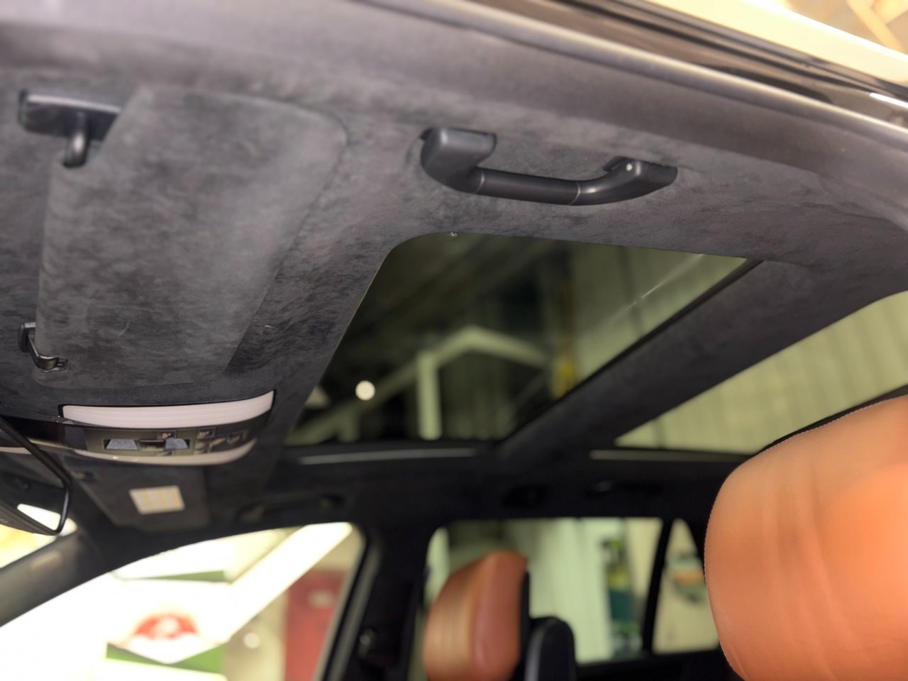 mercedes-benz-e-63-amg-t-amg-speedshift-mct-525hk-2011