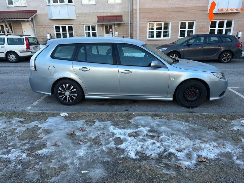 saab-9-3-18-turbo-2011