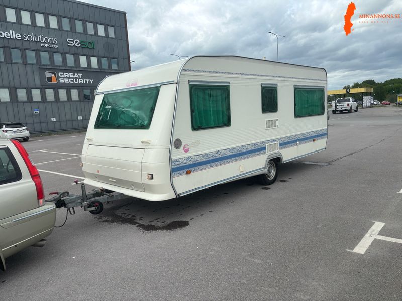 adria-uncia-b-502up-nybesiktigad1999fortaltmarkisdusch