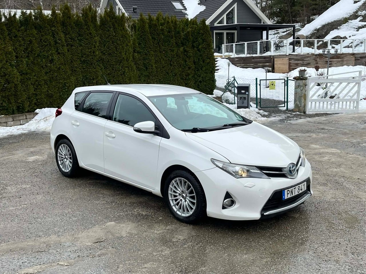 toyota-auris-20-d-4d