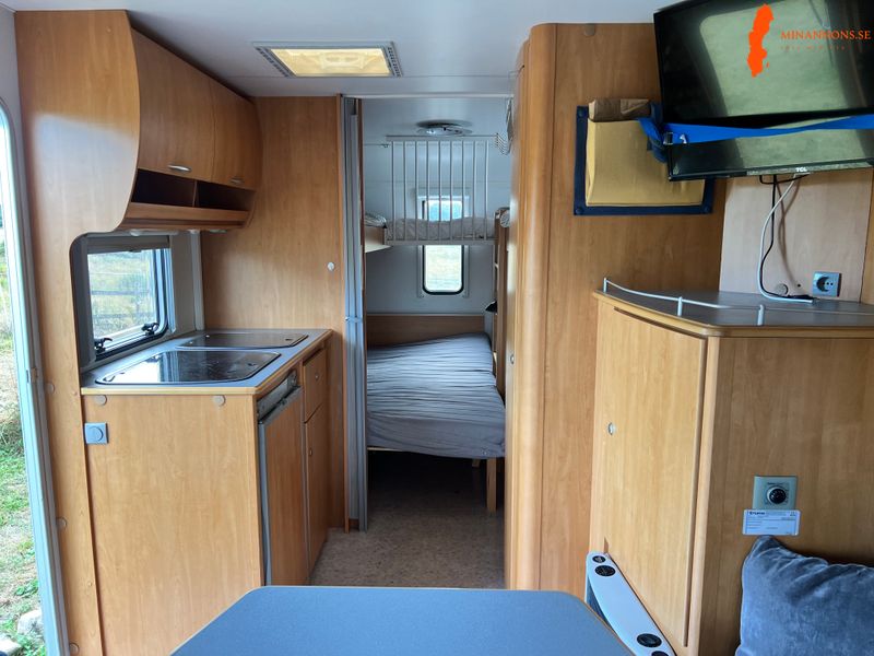 knaus-eifelland-holiday-520-fdk-04-familjevagn