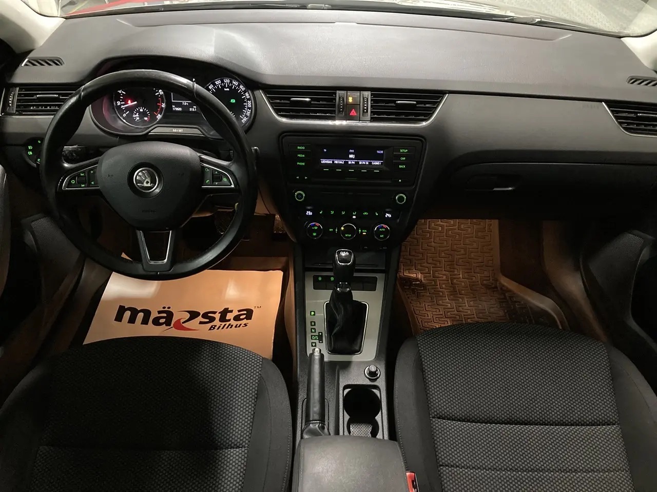 skoda-octavia-kombi-14-tsi-dsg-sekventiell