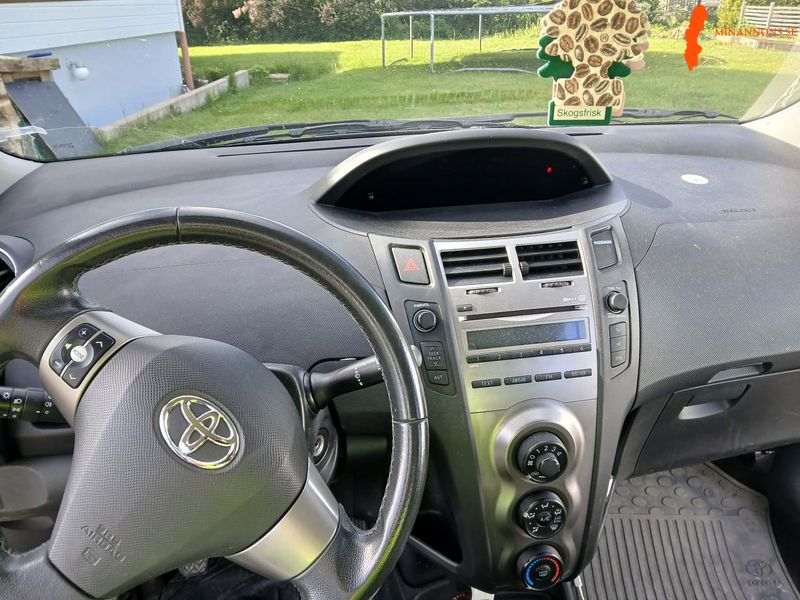 toyota-toyota-yaris-133-vvt-i-fwd