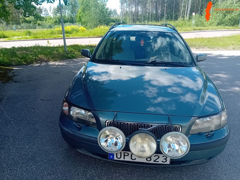 volvo-volvo-s-v70-25t-20v-fwd