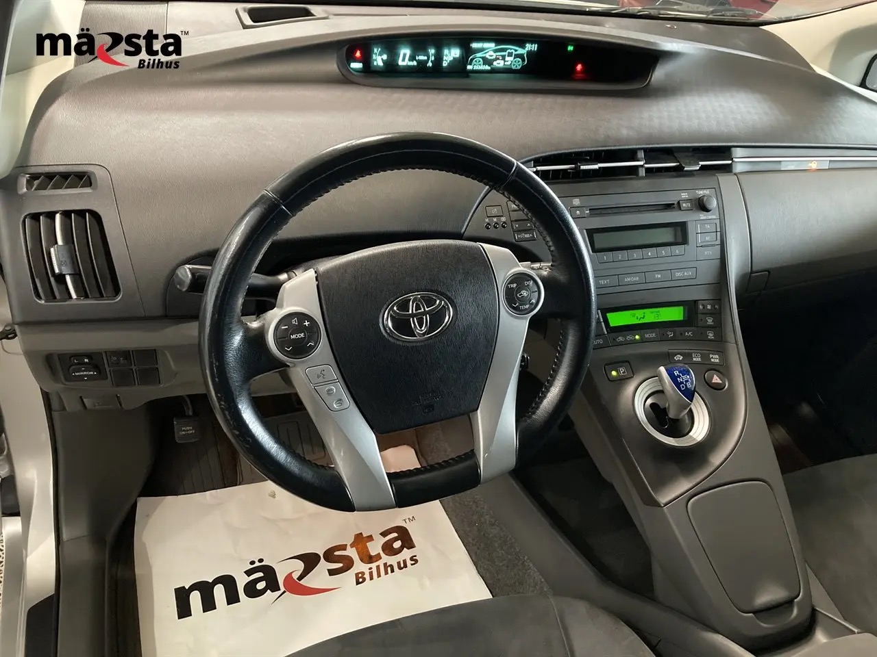 toyota-prius-hybrid-cvt