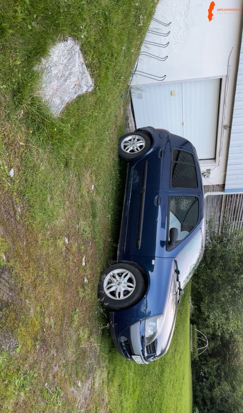 renault-renault-b-clio-12-16v-fwd