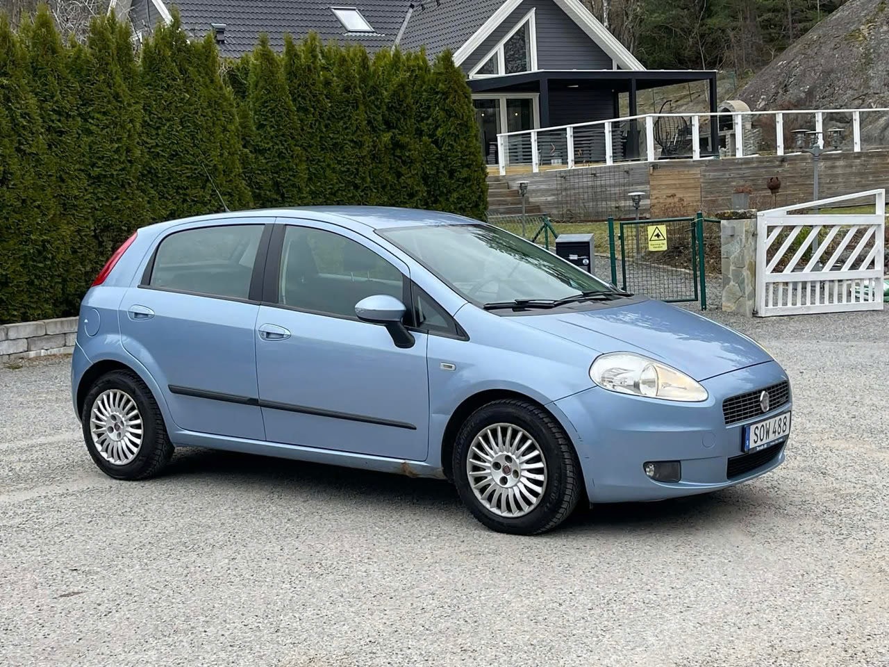 fiat-grande-punto-5-dorrars-13-16v-multijet