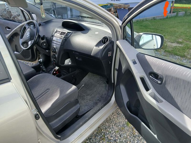 toyota-toyota-yaris-133-vvt-i-fwd