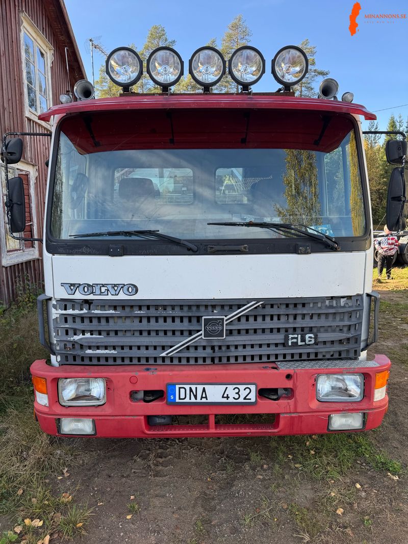 volvo-fl6-veteranbil-biltransporter