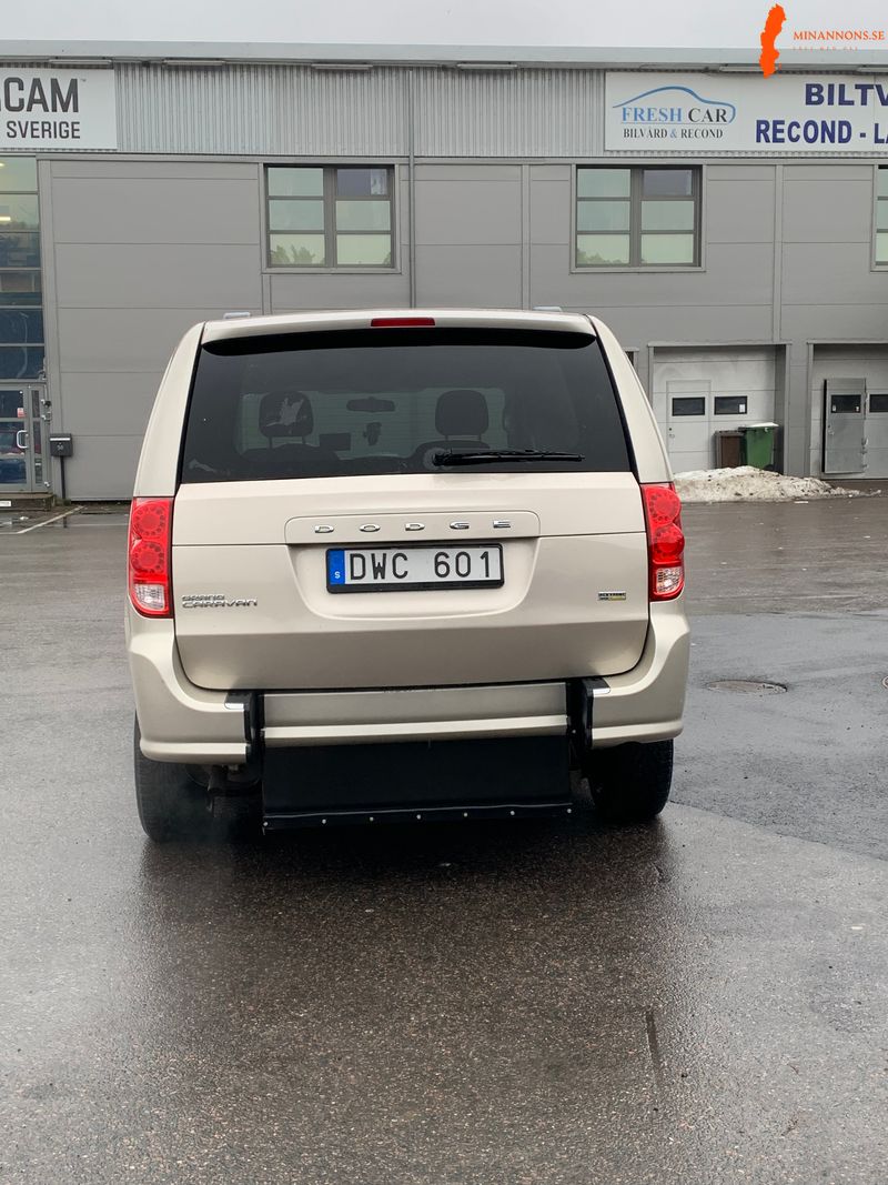 2013-dodge-grand-caravan-36-v6