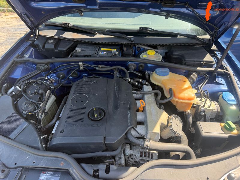 volkswagen-vw-passat-var-turbo-18t-20v-fwd