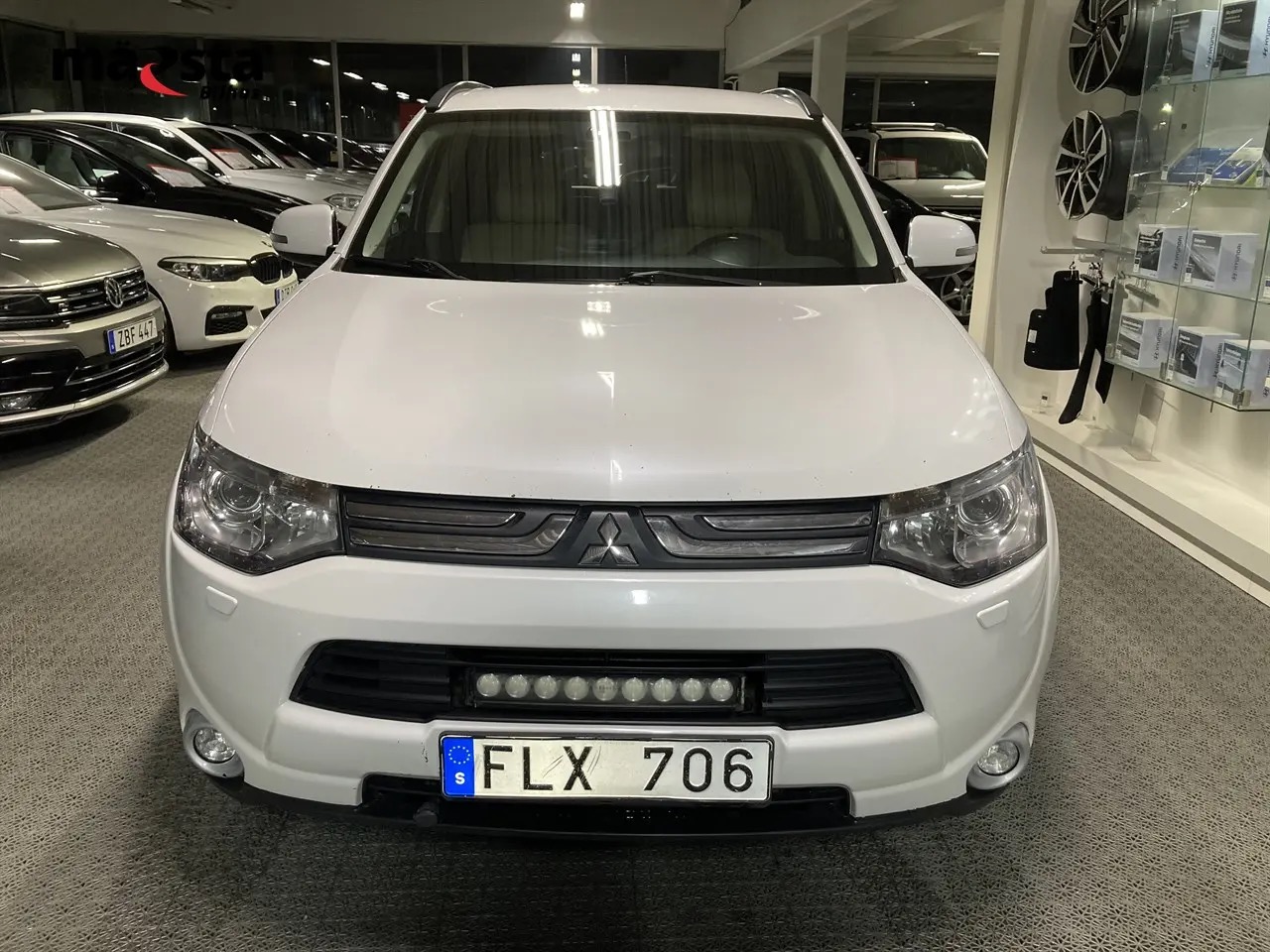 mitsubishi-outlander-22-di-d-4wd