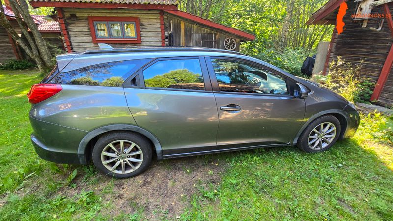 honda-civic-tourer-16-i-dtec-fwd