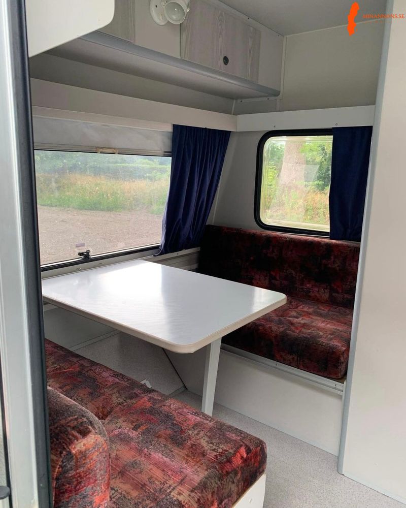 fullt-utrustad-liten-husvagn-till-salu