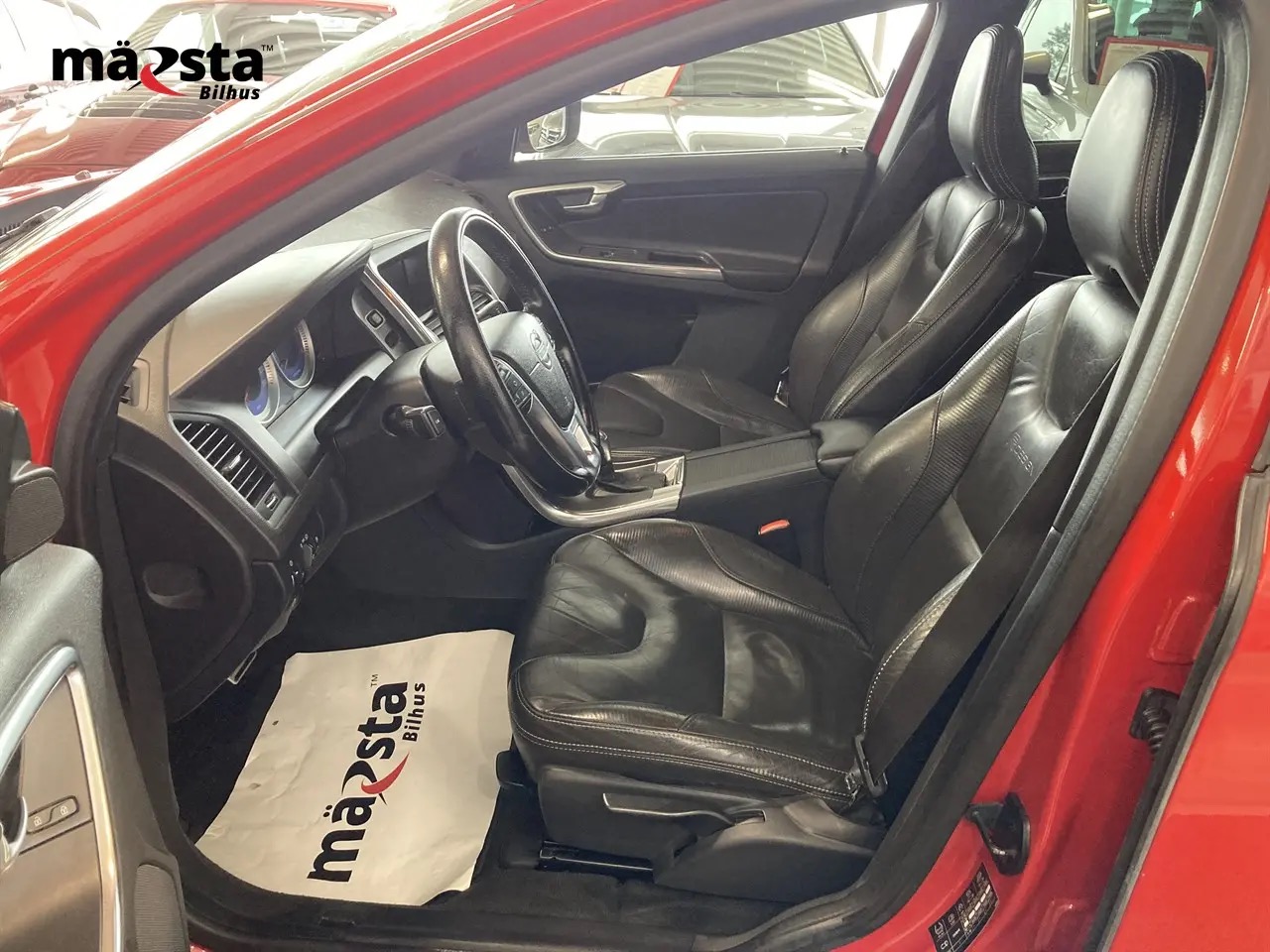 volvo-xc60-d4-awd-geartronic-163hk-2013