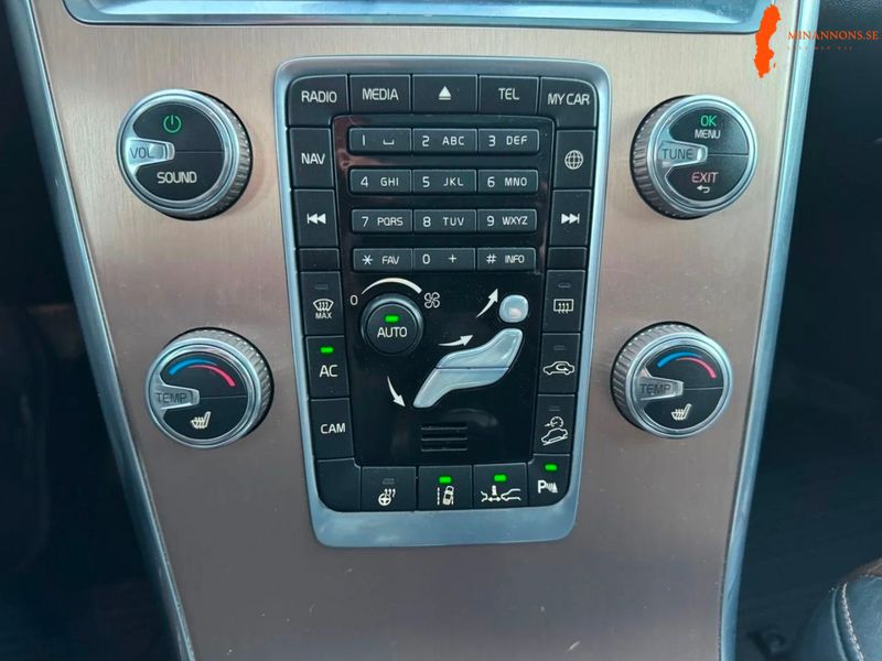 volvo-xc60-d5-awd-summum-15-panokameraautomat