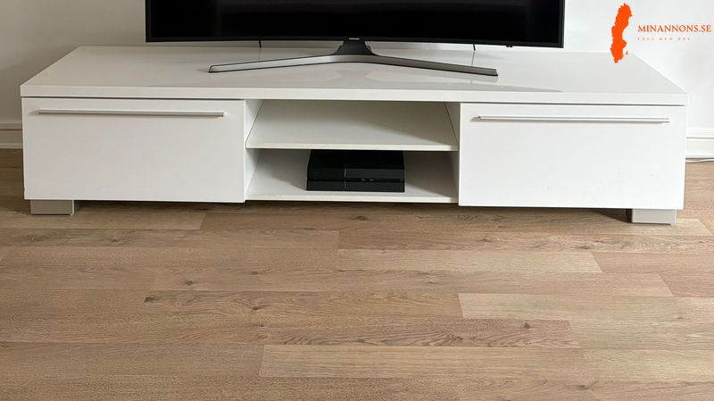 4-sits-l-soffa-plus-tv-bord-och-vardagsrums-bordet