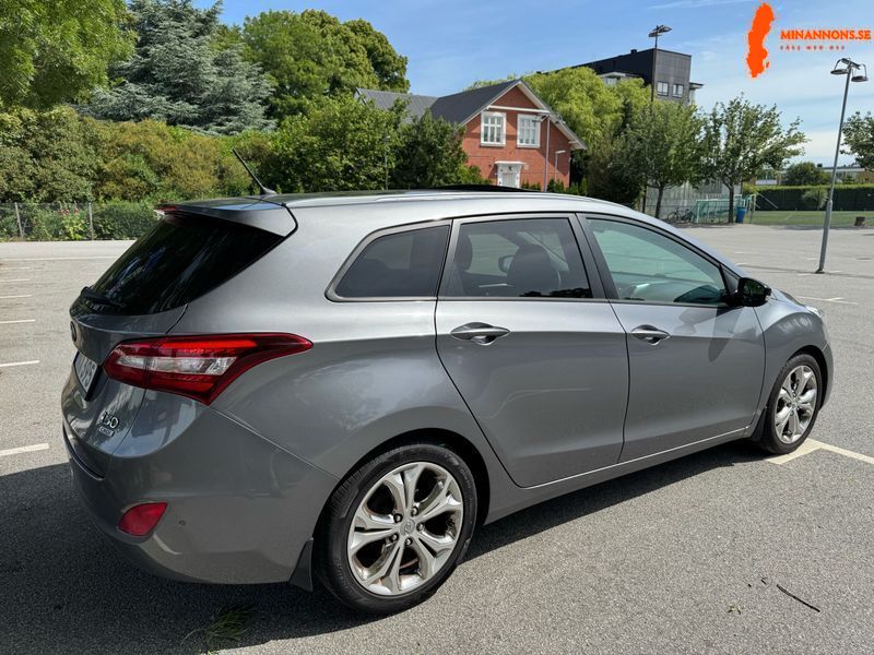 hyundai-i30-16-crdi-panoramatak
