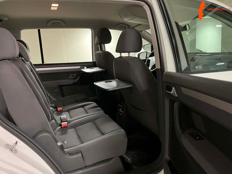 volkswagen-touran-5-sates-14-tgi-ecofuel-dsg-automat-150hk-2010