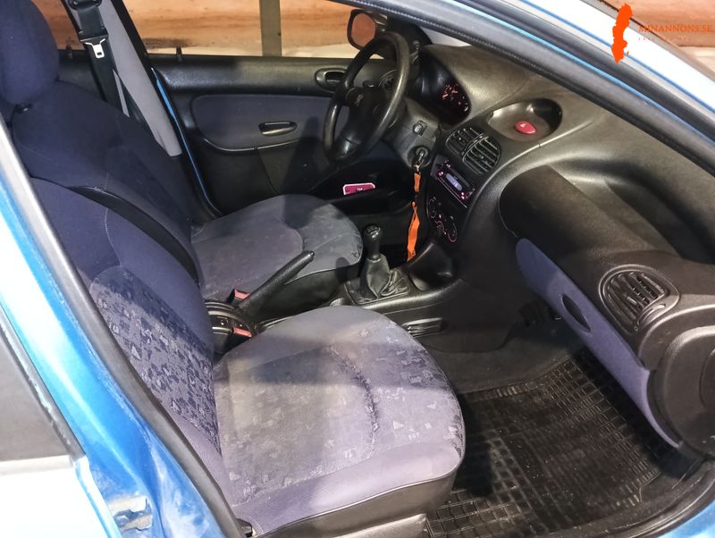 nybes-sparbossa-peugeot-206