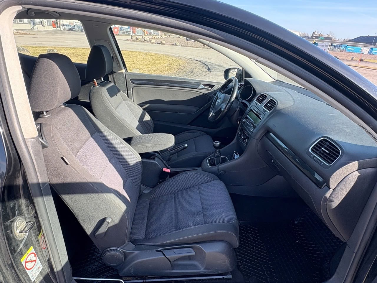 volkswagen-golf-3-dorrar-16-tdi-dpf-bmt