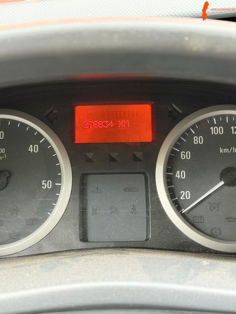 opel-vivaro-25dcti