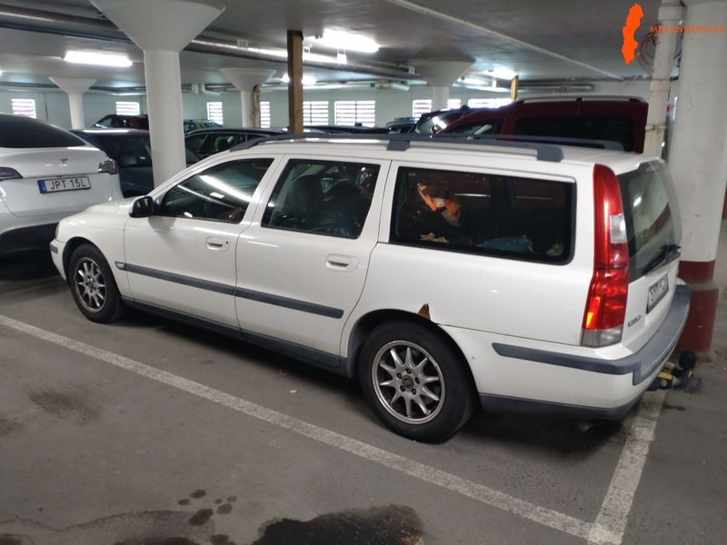 volvo-volvo-s-v70-24-20v-fwd