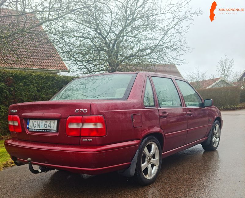 volvo-s70-nybesiktad